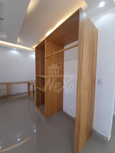 Imagen 22 de 30 de Casa A Estrenar En Residencial Cerrado, Santiago (hfc-212)