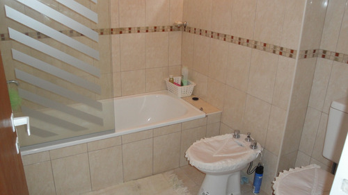 Imagen 8 de 14 de !!!oportunidad!!! Duplex Independiente Al Frente C/gas Natur