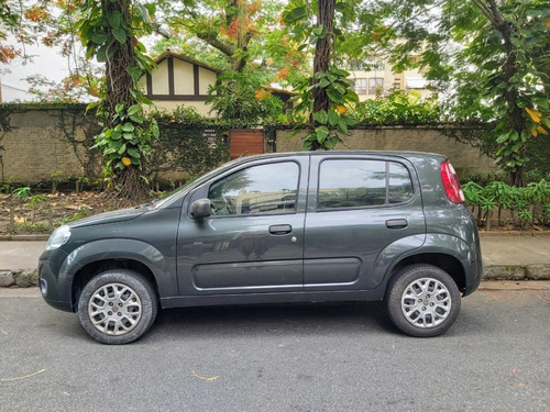 Fiat Uno Vivace 1.0 Flex 8v 2014 4 Portas Cinza