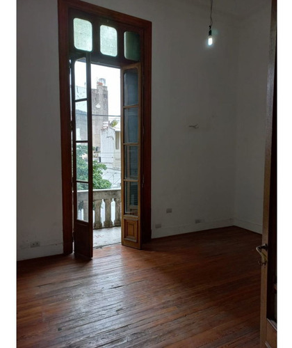 Imagen 20 de 21 de Inmueble Patrimonio Histórico · 4 Dormitorios · Entre Rios 579