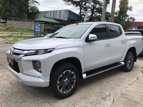 Mitsubishi L200 2.4 Di-d High Power 181cv Cuero 2019