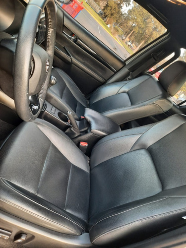 Toyota Hilux 2.8 Cd Srx 177cv 4x4 At