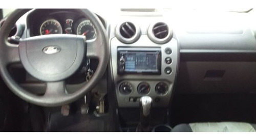 Ford Fiesta Trail 1.0 8v Flex