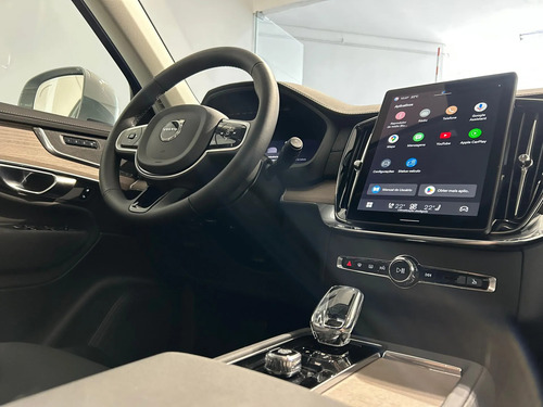 Volvo XC90 2.0 T8 Plus Recharge (Plug-In) 5P Hibrido