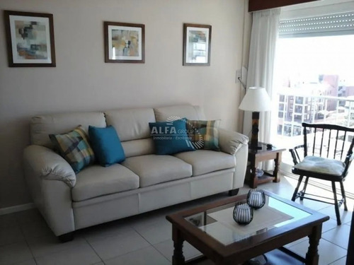 Imagen 1 de 17 de Apartamento En Venta Y Venta, Peninsula, Punta Del Este