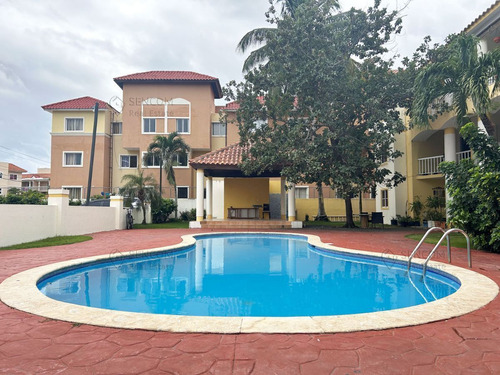 Precio Atractivo! Se Vende Ap-to De 2 Hab En Pueblo Bavaro