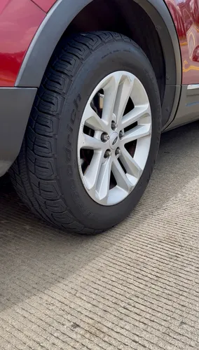 Ford Explorer 4.0 Xlt V6 3er Asiento Sync 4x2 Mt