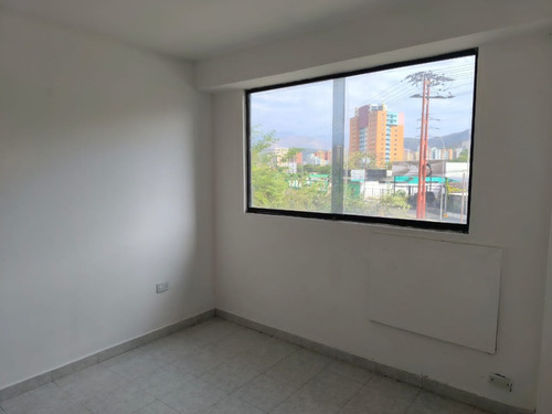 En Venta Apartamento Tipo Estudio En Mañongo Res. Bello Campo. Minerva K