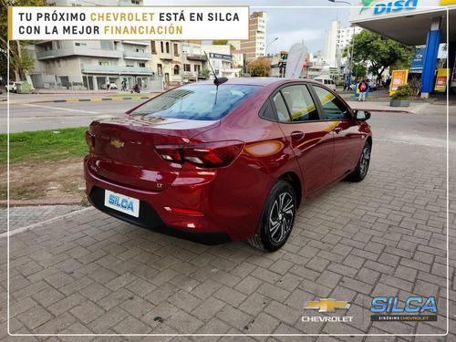 Imagen 5 de 23 de Chevrolet Onix Plus Lt2 2024 Rojo 0km