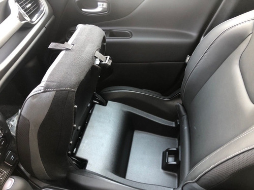 Imagen 12 de 15 de Jeep Renegade Longitude T 270
