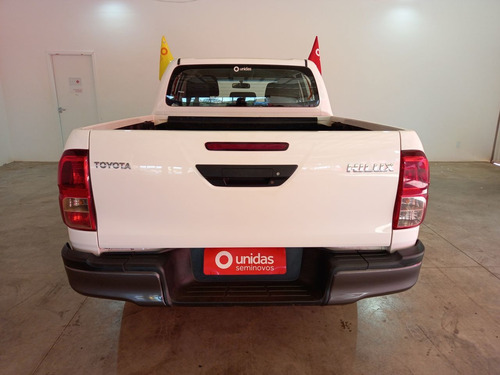 Imagem 6 de 8 de Toyota Hilux 2.8 Power Pack 4x4 Cd 16v Diesel 4p Manual