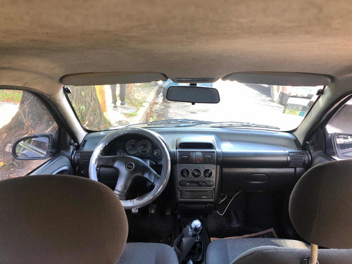 Chevrolet Corsa 1.6 Aa Dh