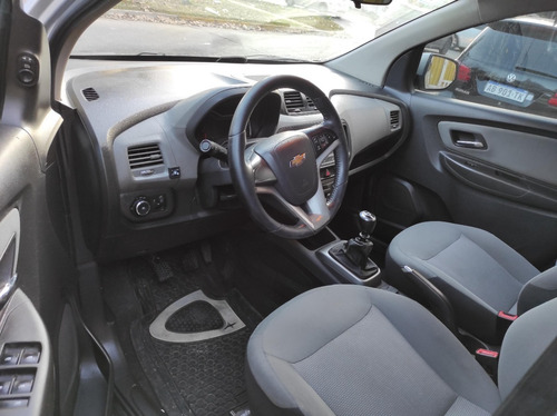 Imagen 7 de 8 de Chevrolet Spin Ltz 7 Plazas 1.8 Con Gnc Excelente Permuto...