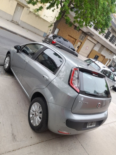 Fiat Punto 1.4 Attractive C/radio Integrada