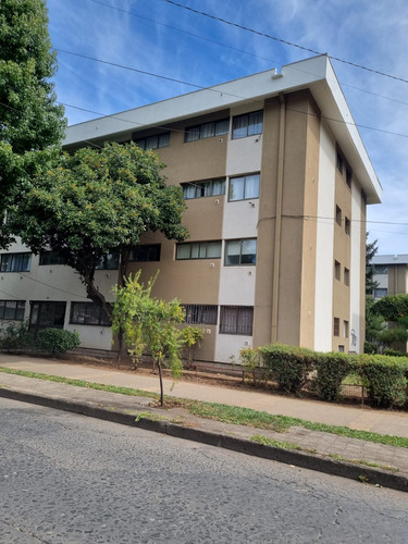 Se Vende Departamento Frente A Plaza Pinto 