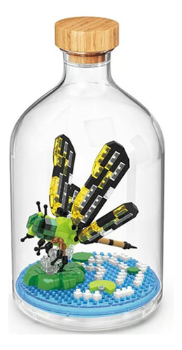 Bloques De Construcción De Insectos En Botella De Vidrio