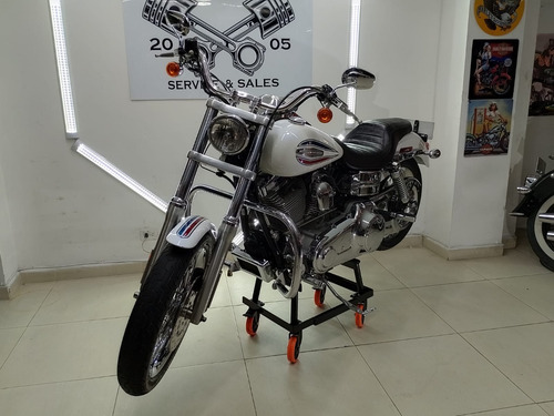 Imagen 3 de 16 de Harley-davidson Dyna Edición Especial 35 Años