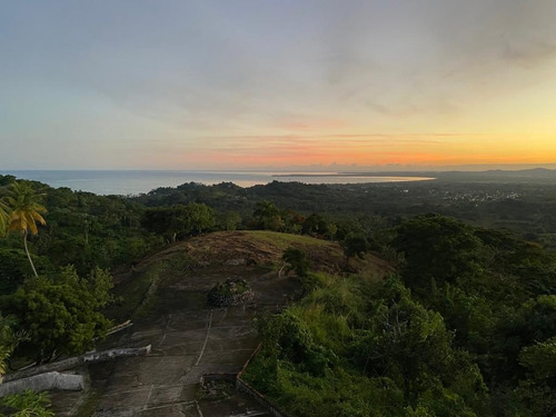 Vendo Hermoso Terreno De 68,150.47 Metros En Miches, República Dominicana