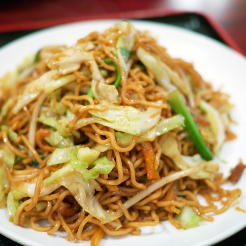 Imagen 2 de 2 de Bulldog, Salsa Para Yakisoba, 300g