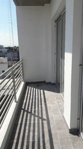Imagen 5 de 13 de Monoambiente En Venta En Sarandi Oeste