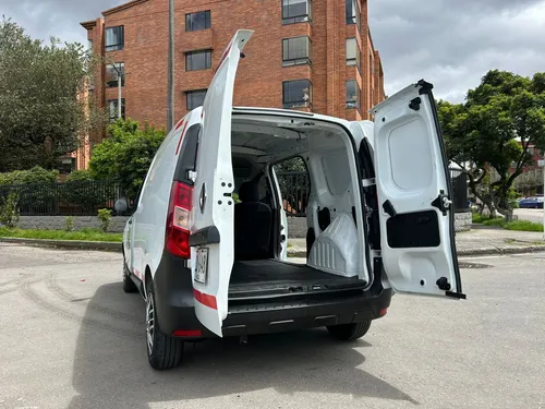 Renault Kangoo 1.6 Mt Panel