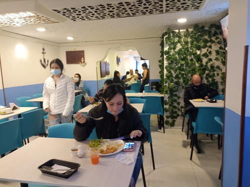 Imagen 7 de 13 de Vendo Restaurante Y Pescadería Excelente Sitio