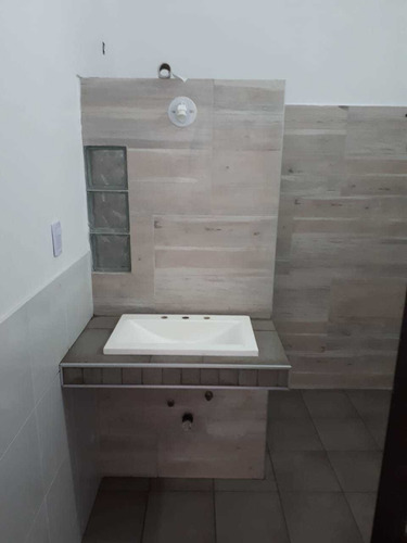 Imagen 8 de 12 de Los Paraisos - Lope De Vega 1435 - Casa En Venta