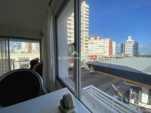 Apartamento En La Pastora - Punta Del Este- Ref: 6519