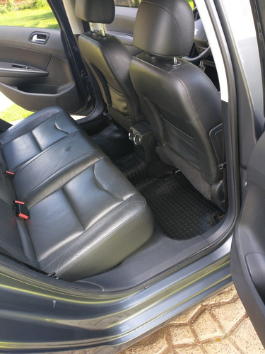 Peugeot 408 1.6 Feline Hdi 115cv 2013