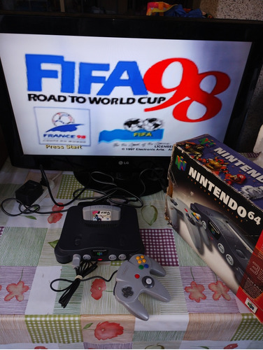 Consola Nintendo 64 + Fifa