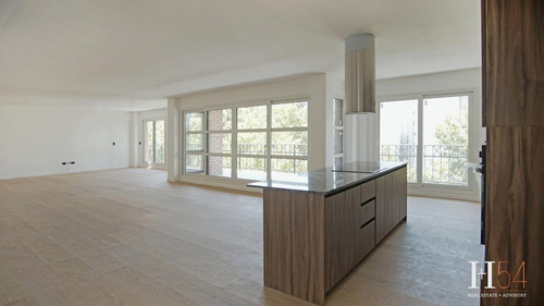 Imagen 17 de 30 de Espectacular Piso De 5 Ambientes Con Balcones Aterrazados!