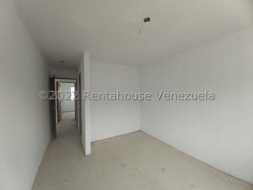 Imagen 18 de 30 de Casas En Venta En Terrazas De La Ensenada Barquisimeto , Lara Codigo :: 23- 2144 . -- ---0414-5446337|
