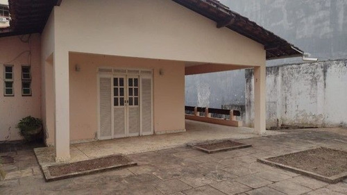 Imagem 5 de 8 de Casa Com 4 Dormitórios, 294 M² - Venda Por R$ 1.200.000,00 Ou Aluguel Por R$ 6.000,00/mês - Pituba - Salvador/ba - Ca0394