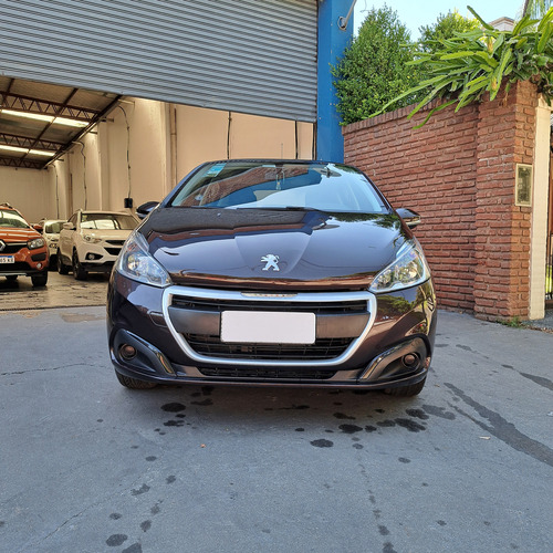 Peugeot 208 1.6 Active