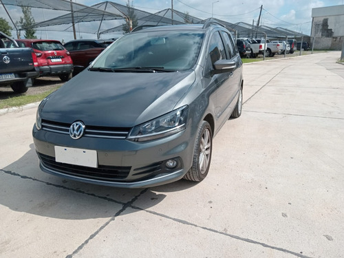 Volkswagen Suran 1.6 Highline