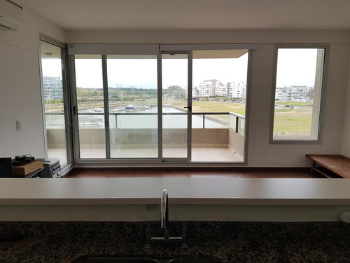 Imagen 6 de 20 de Departamento En Venta - Espigon Trece - Puerto Escondido - Nordelta
