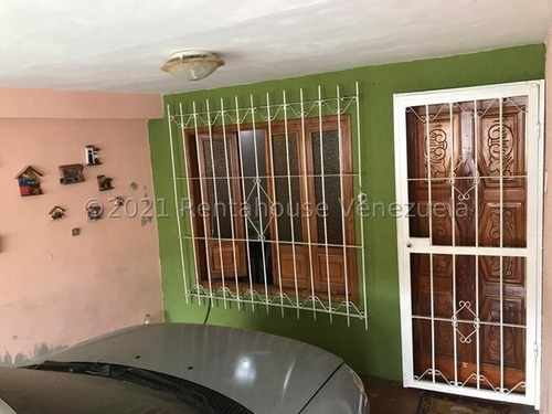 Imagen 7 de 21 de Gustavo Zavala Rentahouse 22-9135