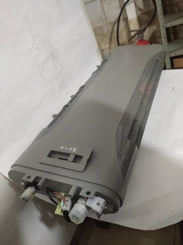 Imagen 2 de 2 de Consola Universal De A/a Automotriz