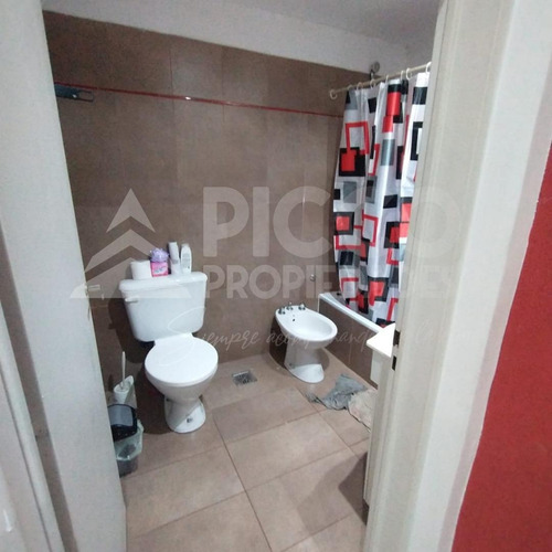 Imagen 8 de 9 de Departamento En Excelente Ubicacion !!!!!