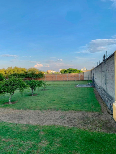 Imagen 8 de 11 de Se Vende Terreno A 5 Minutos De Plaza Punto Sur
