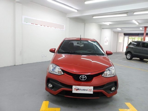 Imagem 2 de 15 de Toyota Etios 1.3 16v X 5p