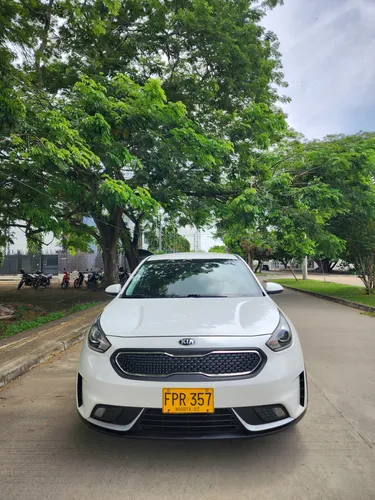 Kia Niro Emotion 1.6 Gasolina-electrico