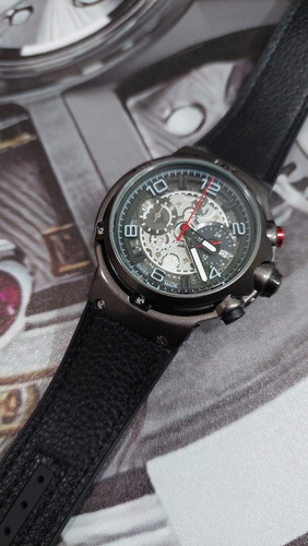 Imagen 3 de 7 de Reloj Hblt Ferrari Cuarzo Crono Audemars Patek Bulgari Pila