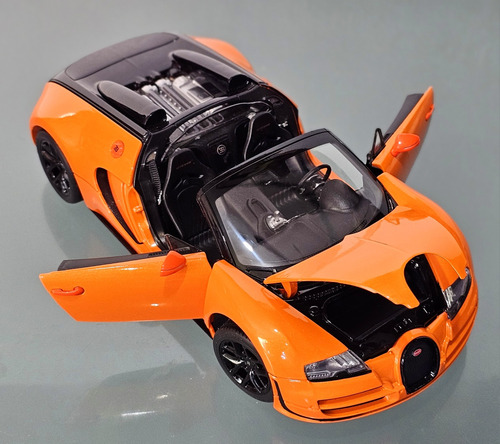 Bugatti Veyron Grand Sport Vitesse Escala 1/18 Rastar