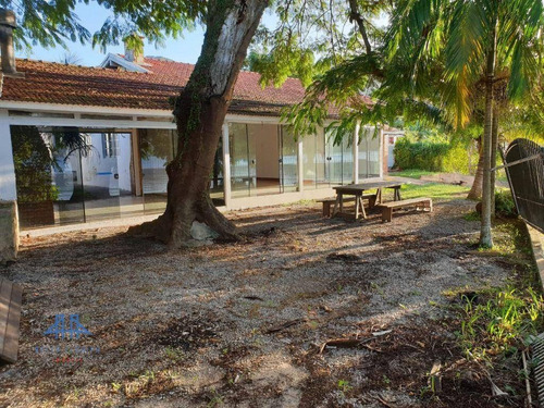 Casa Com 5 Dormitórios À Venda, 450 M² Por R$ 1.900.000,00 - Lagoa Da Conceição - Florianópolis/sc - Ca0520