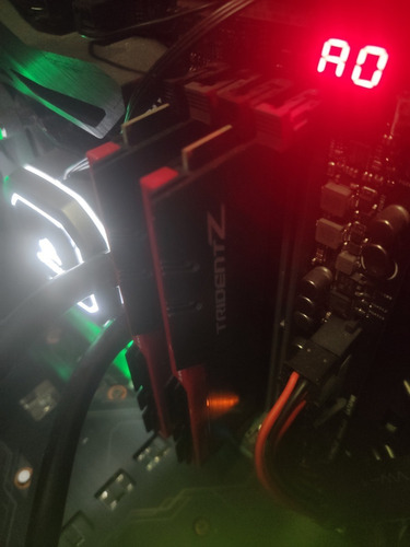 Imagem 6 de 10 de Pc Gamer Intel I7 8700 2070 Superssd240 M2 512 Memória 16gb