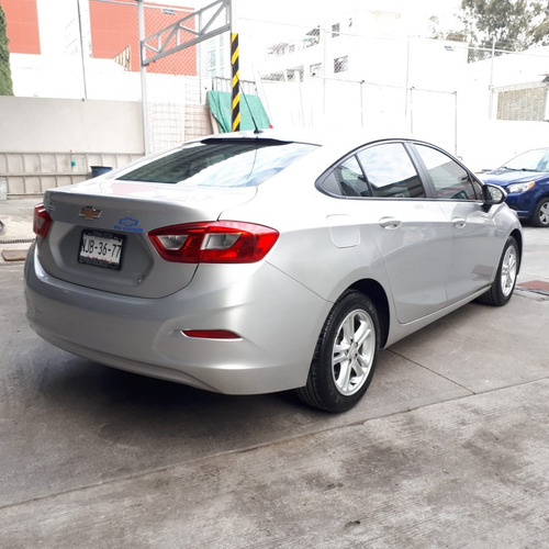 Imagen 7 de 11 de Chevrolet Cruze 2017 Lt