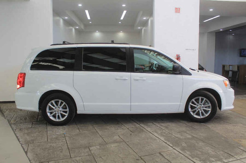 Imagen 8 de 15 de Chrysler Grand Caravan 2019 5p Sxt V6/3.6 Aut
