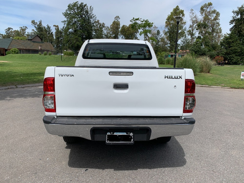 Toyota Hilux 2.5 Cd Dx Pack 120cv 4x2