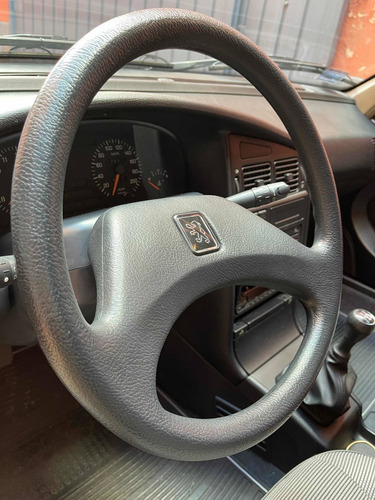 Imagen 5 de 15 de Peugeot 405